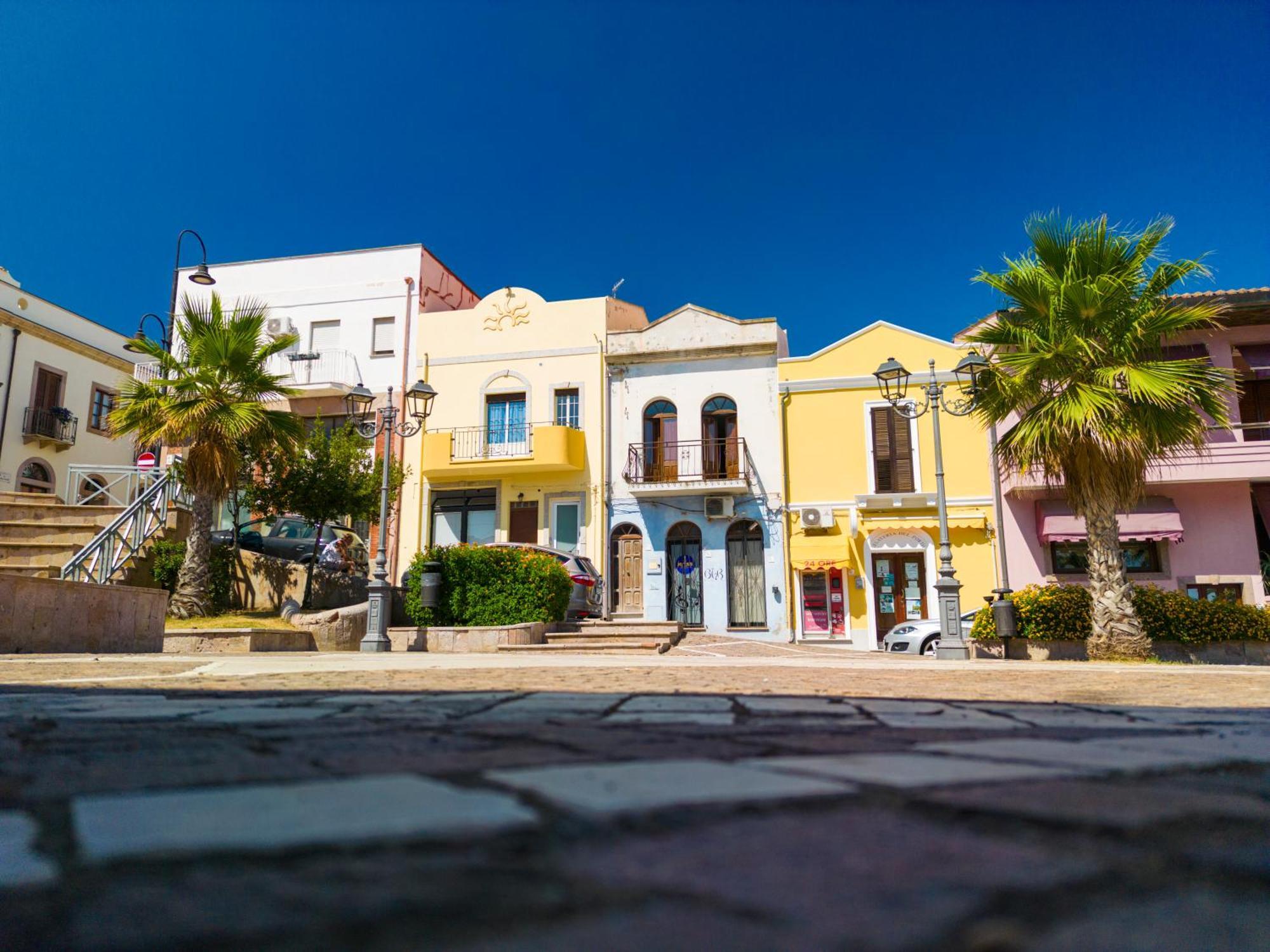 Follow The Sun Casa Fronte Mare Villa Portoscuso Exterior photo